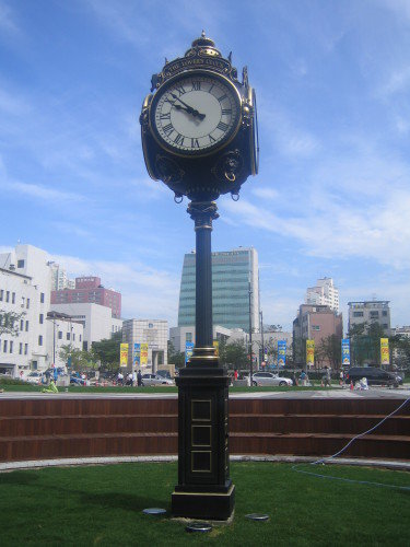 Seth Thomas Four Dial Post Clock South Korea