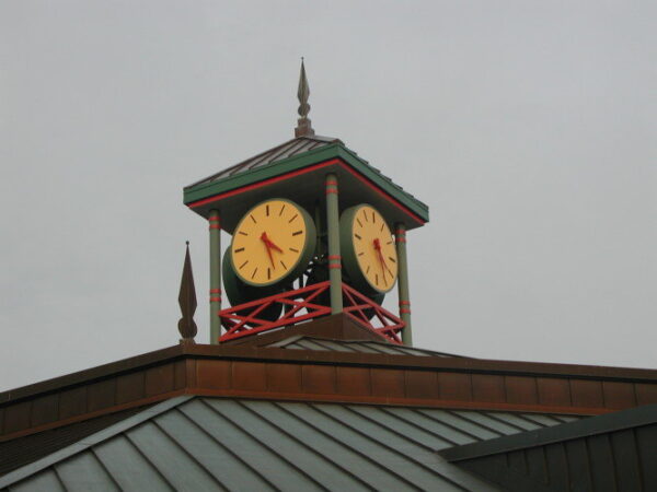 Tower Clock Style 6672 Surface Non-Illuminated St. Louis MO Zoo