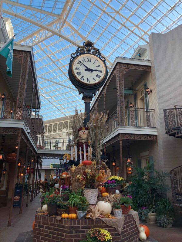 Street Clock Two Dial - Opryland Hotel - Nashville, TN