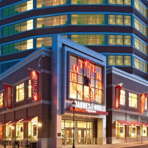 Gateway Transit Village - New Brunswick, NJ, USA - Meltzer/Mandl Architects, P.C. Monumental Clock - Lighted hands and dial markings