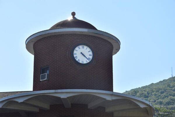 Edge Lighted Tower Clock