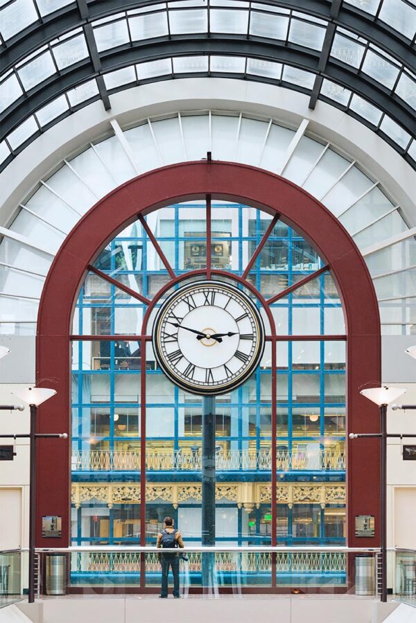 Silhouette Tower Clock Stle 1100 Crocker Galleria